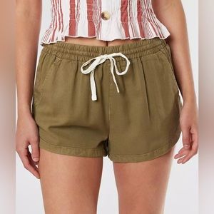 Billabong shorts